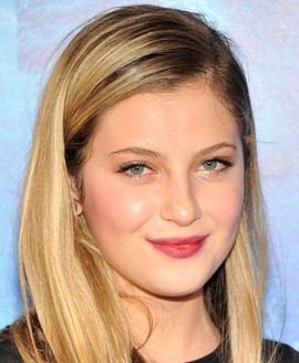 Zoe Levin