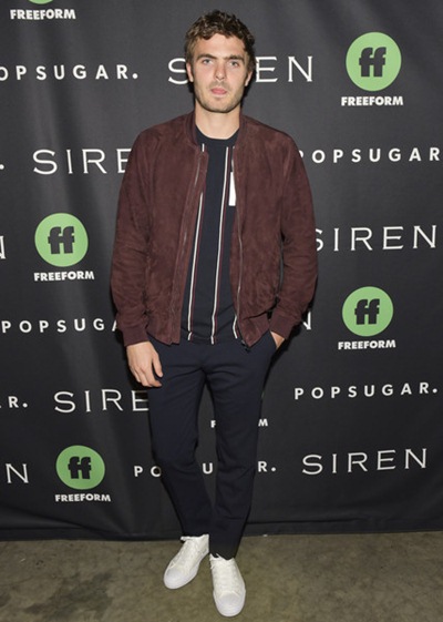 Alex Roe Height Weight Shoe Size