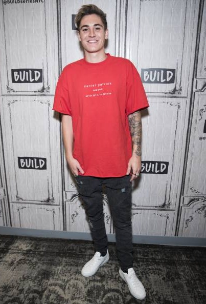 Sammy Wilk Body Measurements Stats