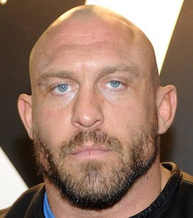 Ryback Height Weight Body Measurements Shoe Size Age Stats Facts Bio
