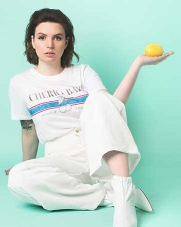 Emma Blackery Body Measurements Bio