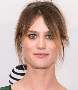 Actress Mackenzie Davis