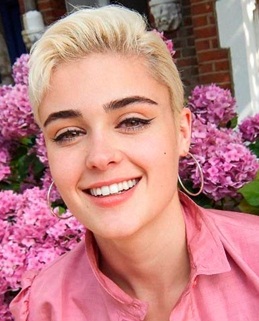 Model Stefania Ferrario