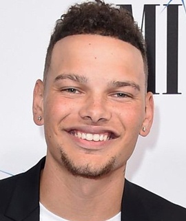 Kane Brown Height Weight Body Measurements Shoe Size Stats Facts Bio