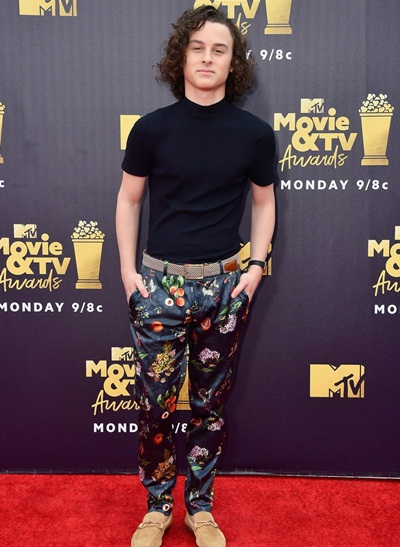 Wyatt Oleff Body Measurements Stats