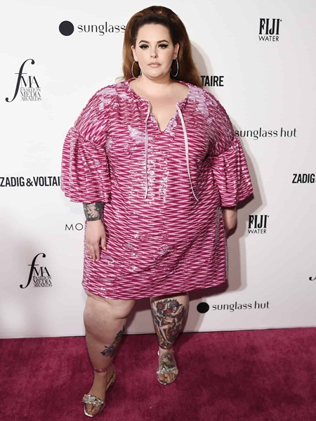 Tess Holliday Height Weight Bra Size Body Measurements Age Stats Facts