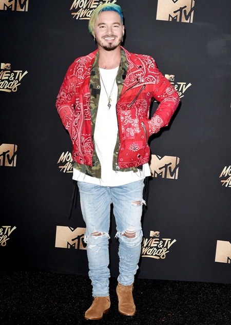 J Balvin Body Measurements Stats