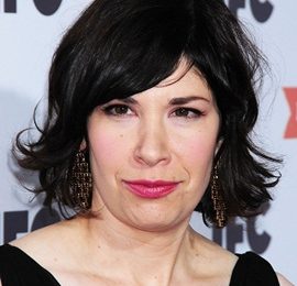 Carrie Brownstein Height Weight Bra Size Body Measurements Age Facts