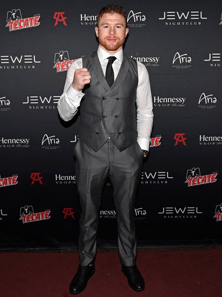 Canelo Alvarez Height Weight Body Shape