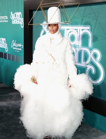 Erykah Badu Height Weight Bra Size Body Measurements Facts Family Bio