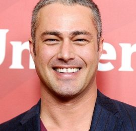 Taylor Kinney Height Weight Body Measurements Age Shoe Size Facts Bio