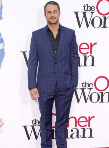 Taylor Kinney Height Weight Body Measurements Age Shoe Size Facts Bio - How Tall Is Taylen Kinney: TikTok Sensation’s Youthful Stats
