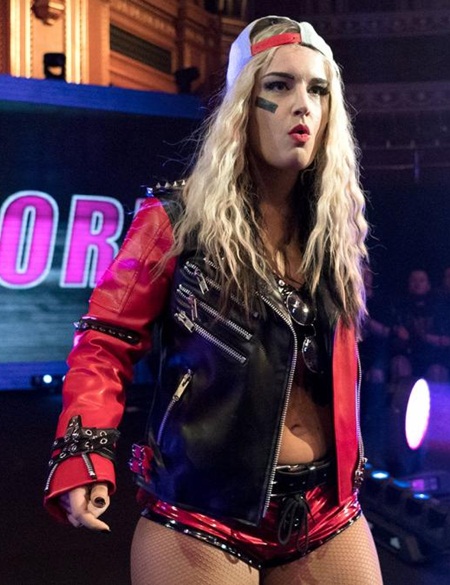 Toni Storm Height Weight Facts