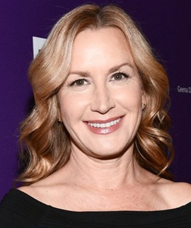 Actress Angela Kinsey