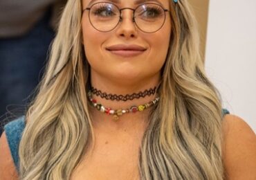 Liv Morgan Height Weight Bra Size Body Measurements Vital Statistics