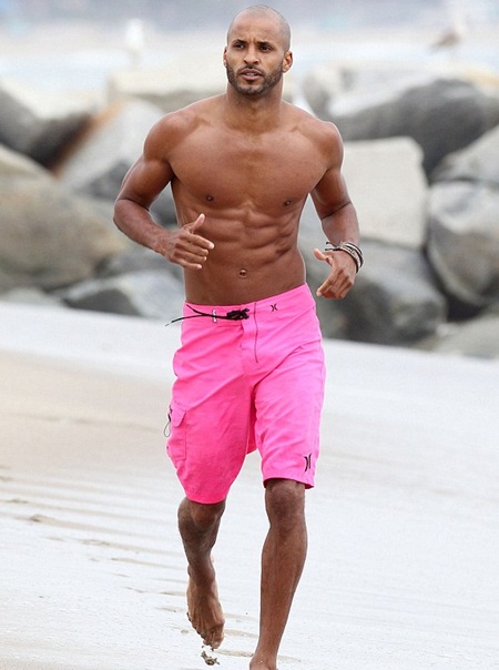 Ricky Whittle Height Weight Stats