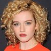 Julia Garner Body Measurements Height Weight Bra Size Facts Family