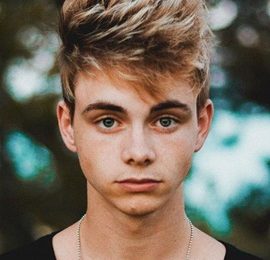 Corbyn Besson Height Weight Body Measurements Age Facts Family Bio