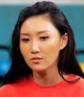 Singer Hwasa