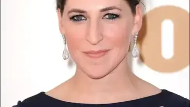 Mayim Bialik Face