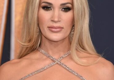 Carrie Underwood Body Measurements Height Weight Bra Shoe Size Stats