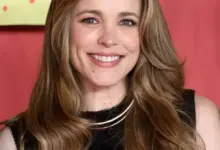 Rachel McAdams smiling at an event
