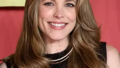 Rachel McAdams smiling at an event