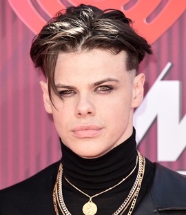 Singer Yungblud