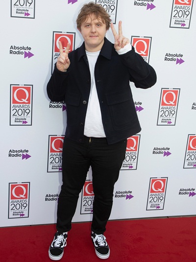 Lewis Capaldi Body Measurements and Facts