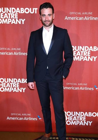 Colin Donnell Measurements and Facts