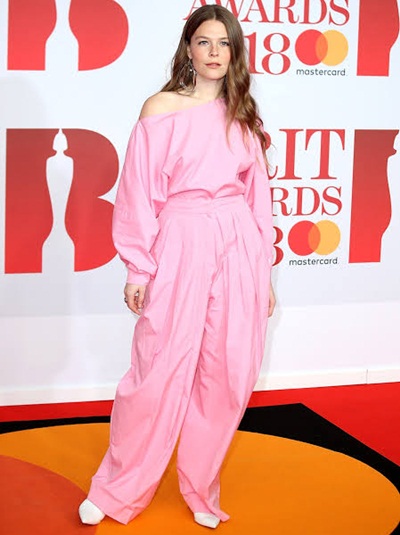 Maggie Rogers Height Weight Stats