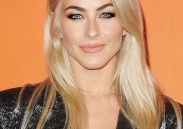 Julianne Hough Body Measurements Bra Size Weight Height Vital Statistics
