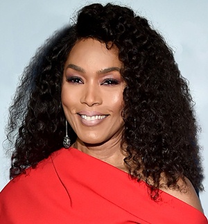 Angela Bassett Height Weight Bra Size Body Measurements Facts Family