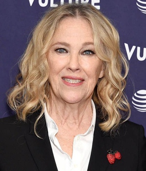 Catherine O Hara Height Weight Body Measurements Shoe Size Facts