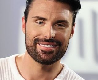 Rylan Clark-Neal Height Weight Shoe Size Body Measurements Facts