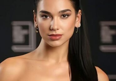 Dua Lipa Measurements Height Weight Shoe Size Body Figure