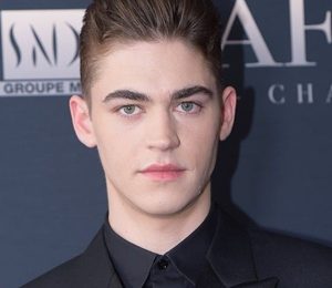 Hero Fiennes Tiffin Height Weight Shoe Size Body Measurements Facts