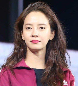 Song Ji Hyo Height Weight Shoe Size Body Measurements Facts Family