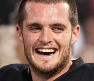 Derek Carr Height Weight Shoe Size Body Measurements Facts Family