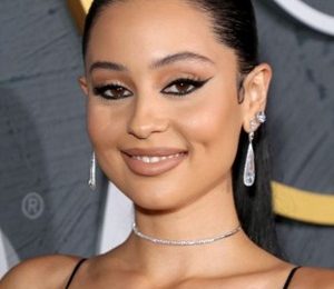 Alexa Demie Height Weight Shoe Size Measurements Facts Family