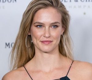 Bar Refaeli Body Measurements Height Weight Shoe Size Age Stats Facts