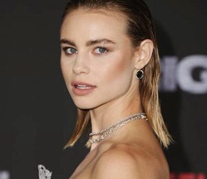 Lucy Fry Height Weight Shoe Size Body Measurements Family Ethnicity