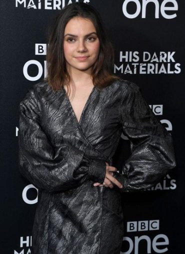 Dafne Keen Height Weight Shoe Size Measurements Family Ethnicity