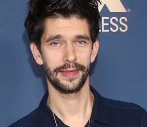 Ben Whishaw Height Weight Shoe Size Measurements Family