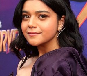 Iman Vellani Body Measurements Height Weight Shoe Size Vital Statistics