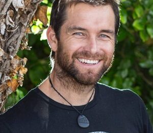 Antony Starr Height Weight Shoe Size Body Measurements Family