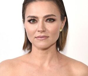 Trieste Kelly Dunn Height Weight Shoe Size Body Measurements