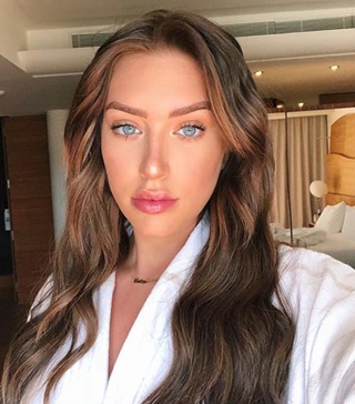 Model Anastasia Karanikolaou