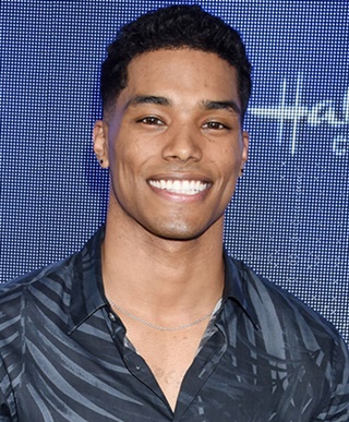 Rome Flynn Height Weight Body Measurements Shoe Size Statistics