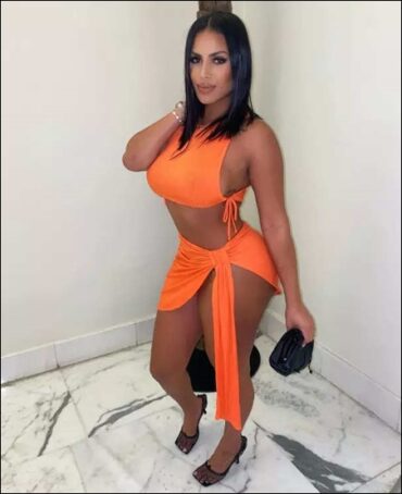 Chaney Jones Height Weight Shoe Size Body Measurements Stats